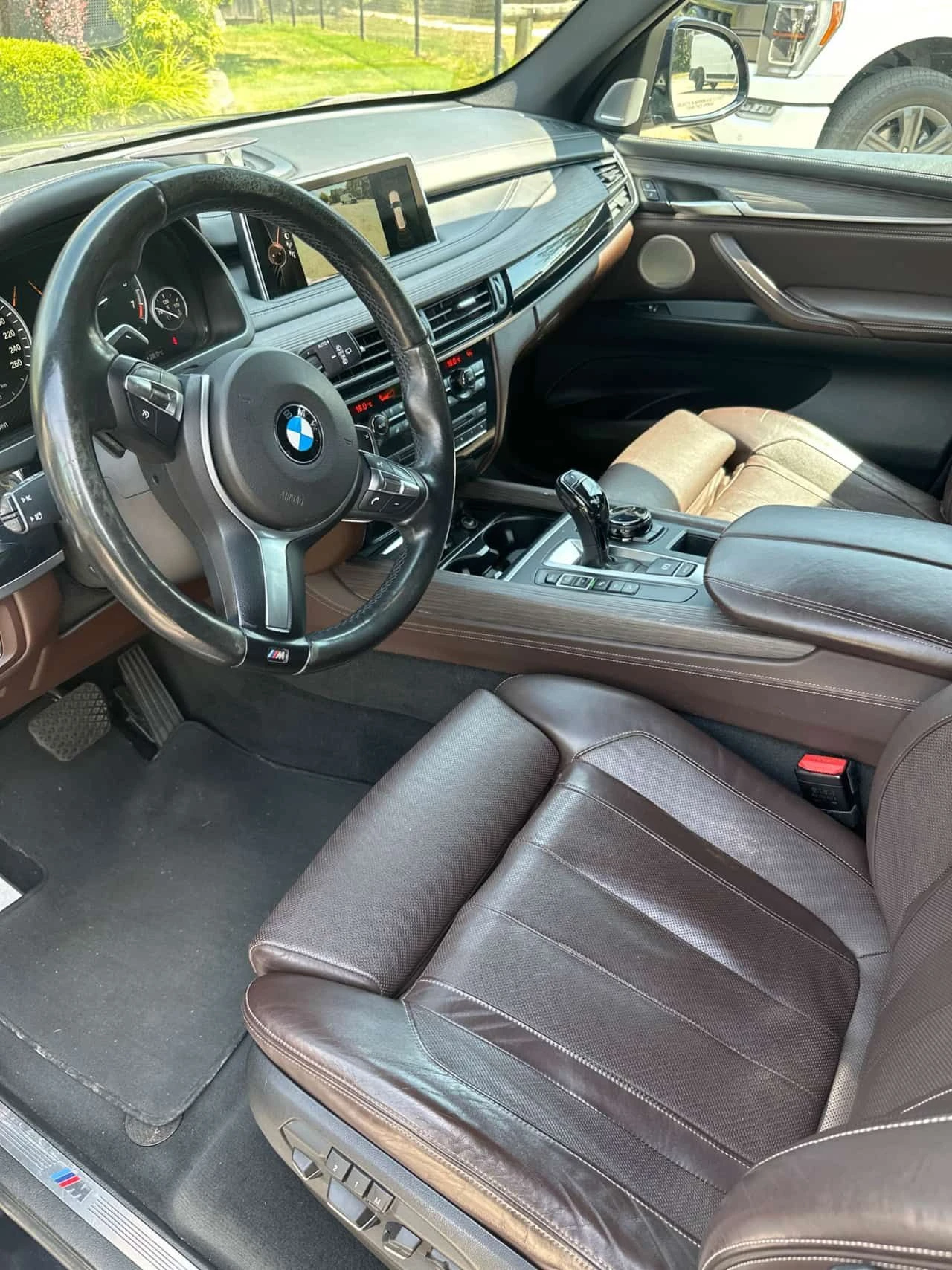 BMW X5 * xDrive50i * М-PACK * HEAD-UP * ОБДУХВАНЕ * 360 , снимка 9 - Автомобили и джипове - 55402954