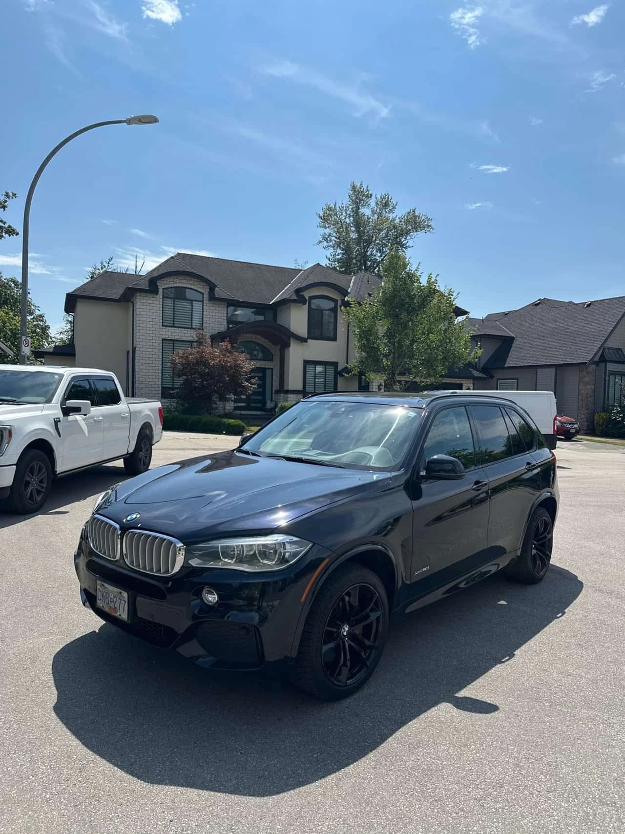 BMW X5 * xDrive50i * М-PACK * HEAD-UP * ОБДУХВАНЕ * 360 