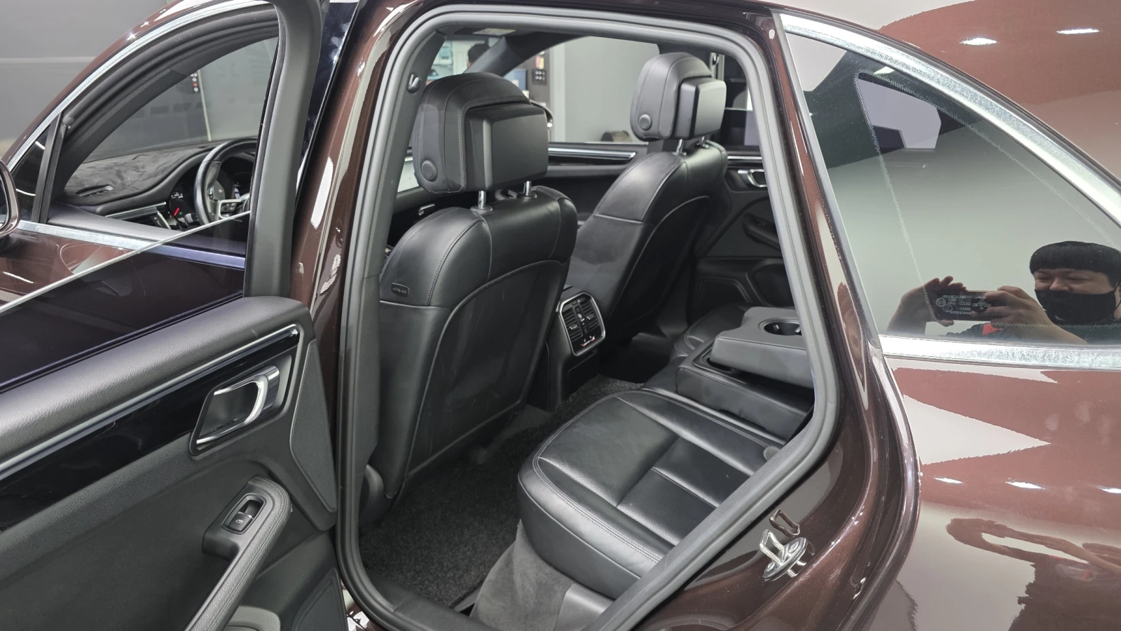 Porsche Macan S Diesel* ЕЛ. БАГАЖНИК* BLIND SPOT* КРАЙНА ЦЕНА, снимка 11 - Автомобили и джипове - 55496236