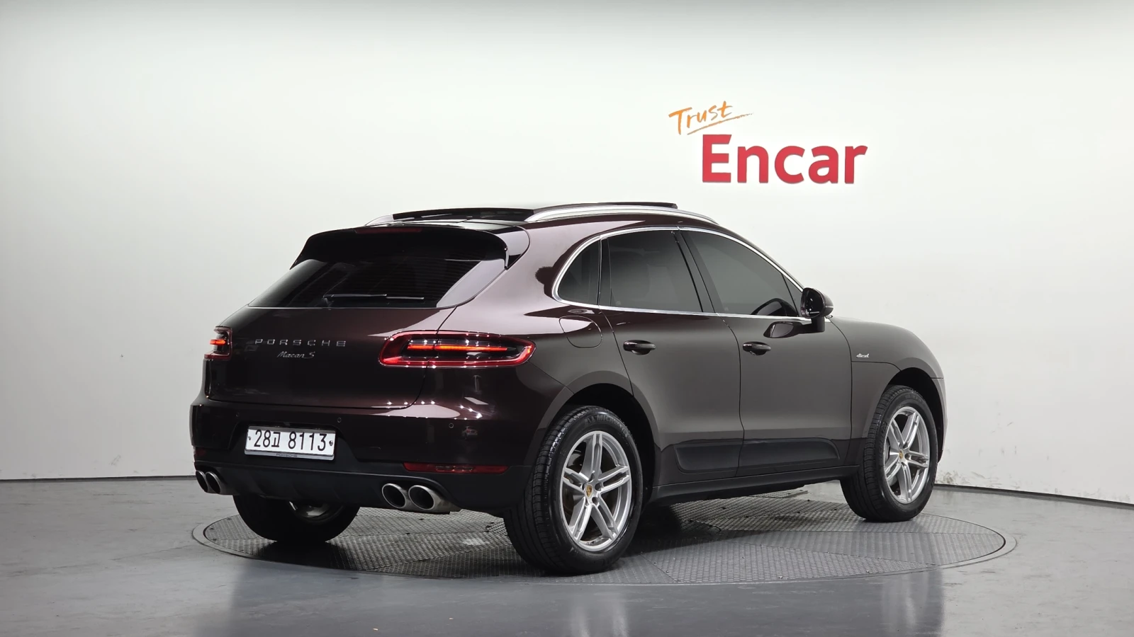 Porsche Macan S Diesel* ЕЛ. БАГАЖНИК* BLIND SPOT* КРАЙНА ЦЕНА, снимка 2 - Автомобили и джипове - 55496236