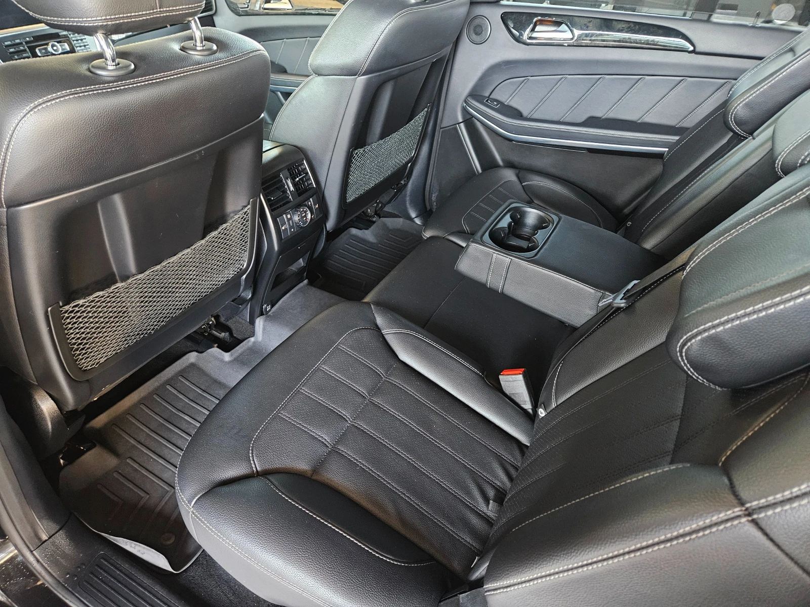 Mercedes-Benz GL 350 AMG pack, снимка 11 - Автомобили и джипове - 55713098