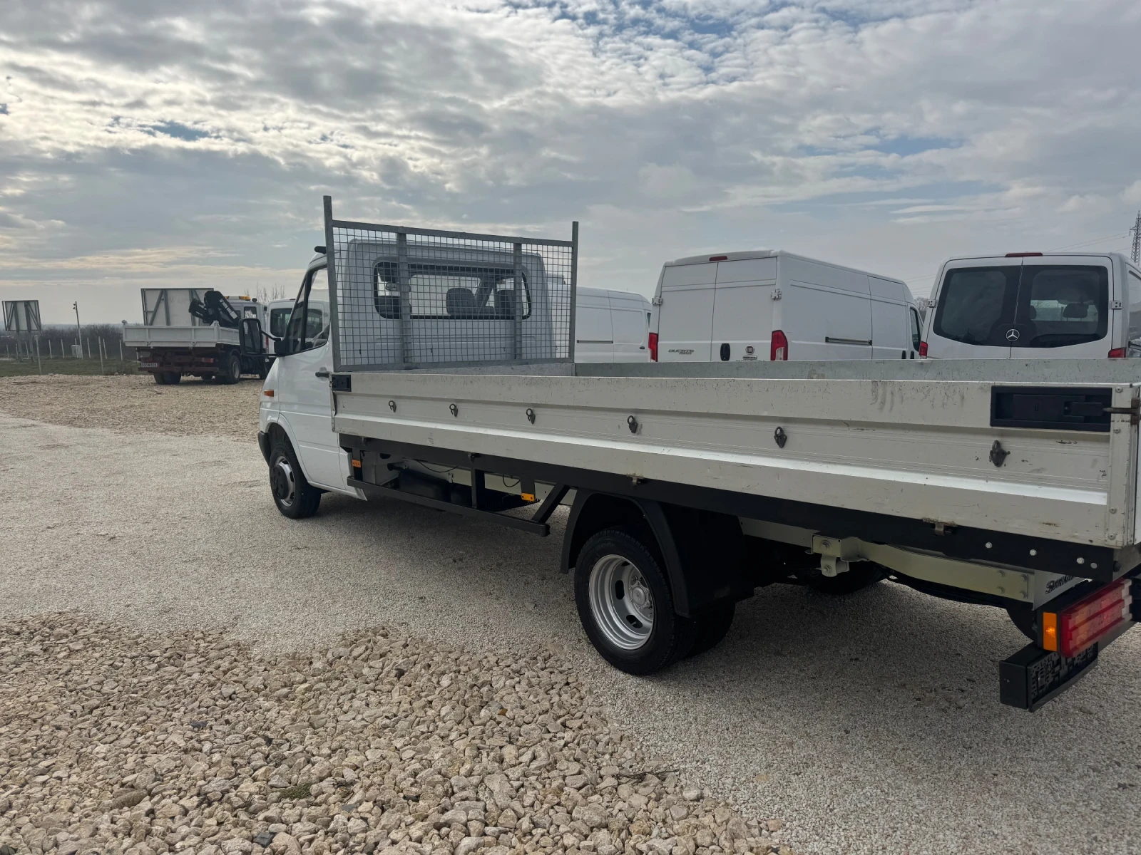 Mercedes-Benz Sprinter 413 4.50M - изображение 7