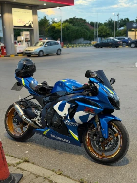 Suzuki Gsxr L1 1000, снимка 1