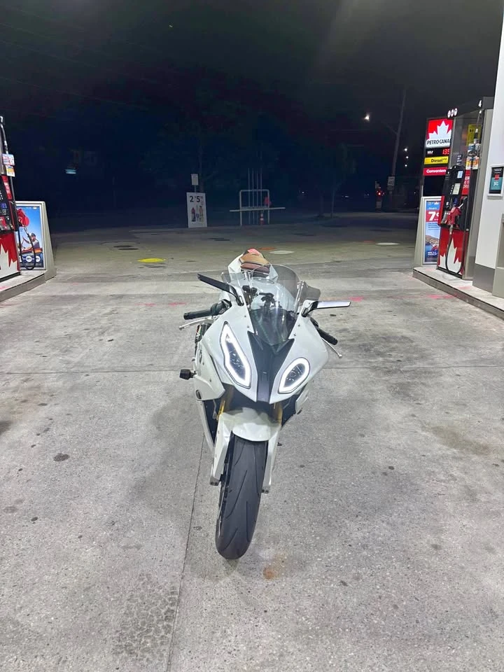 BMW S * 1000rr* CARFAX * БЕЗ ПЪРВОНАЧАЛНА ВНОСКА