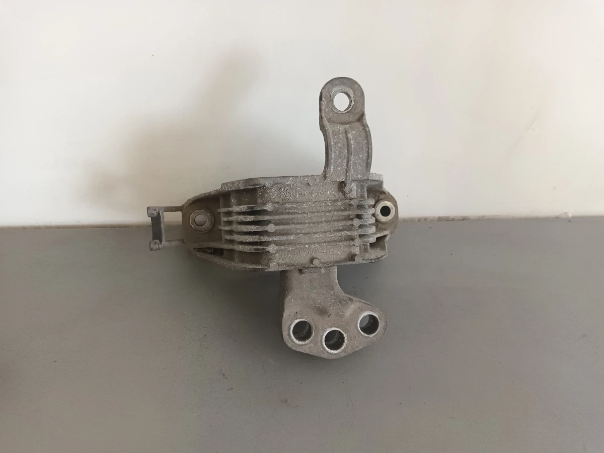 ������ �������� ���� ����� 1.7���� j | Mobile.bg � ����������� 1