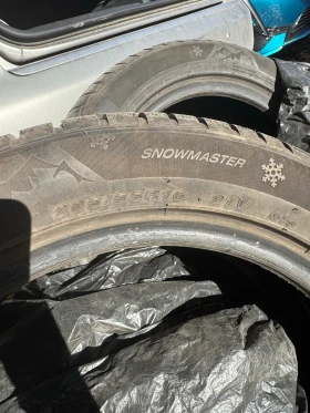 Гуми Зимни 205/55R16, снимка 4 - Гуми и джанти - 52515851