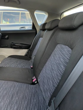 Kia Ceed 1, 4 бен/газ реялни 135000км, обслужен, надежден , снимка 6