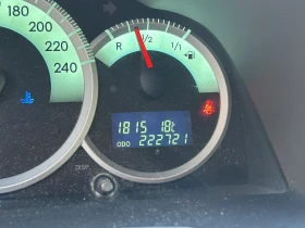Toyota Corolla verso, снимка 10