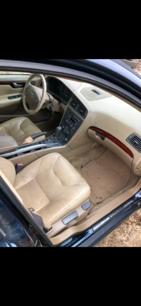 Volvo Xc70 2.4 Т, снимка 5