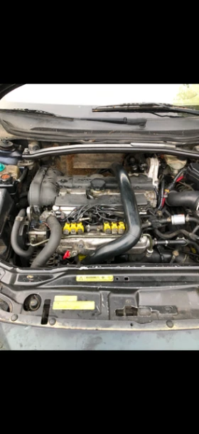 Volvo Xc70 2.4 Т, снимка 4