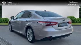 Toyota Camry 2.5 HEV LUXURY, снимка 6