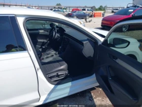 VW Passat 2.0T SE  | Mobile.bg    11