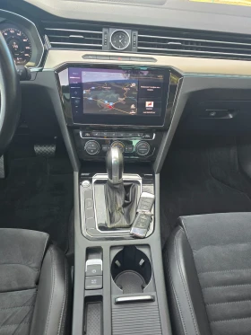 VW Passat 2.0TDI-EВРО 6В--АВТОМАТИК-ПАНОРАМА-ЛЕД ФАРОВЕ - 17400 € / 34031.44 лв. - 15146994 11