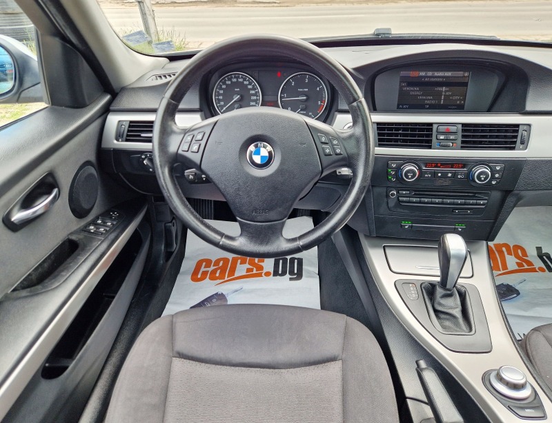 BMW 320 Регистриран / Автомат / Панорама / Обслужен , снимка 8 - Автомобили и джипове - 45853154