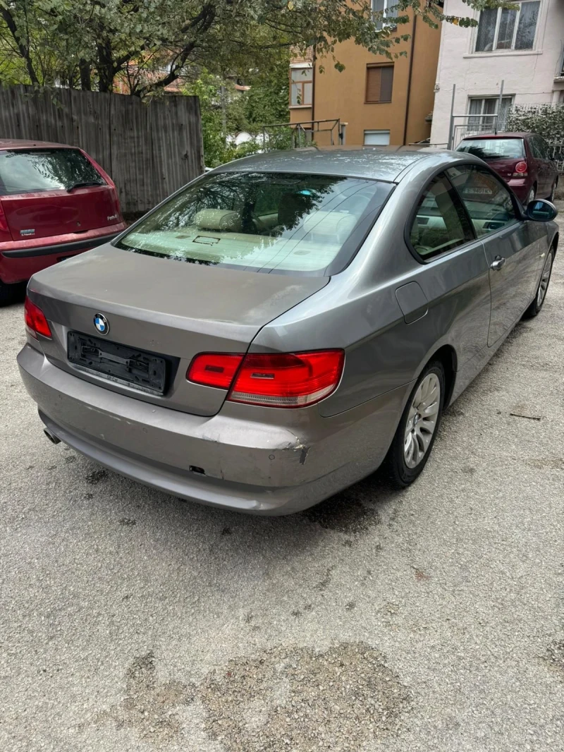 BMW 320, снимка 3 - Автомобили и джипове - 47384192