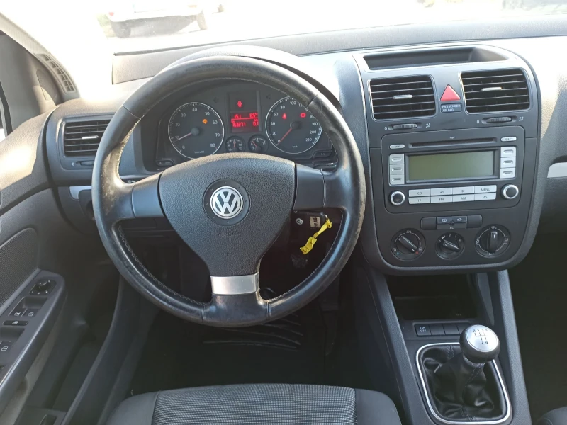 VW Golf 1.4I, снимка 11 - Автомобили и джипове - 48112978