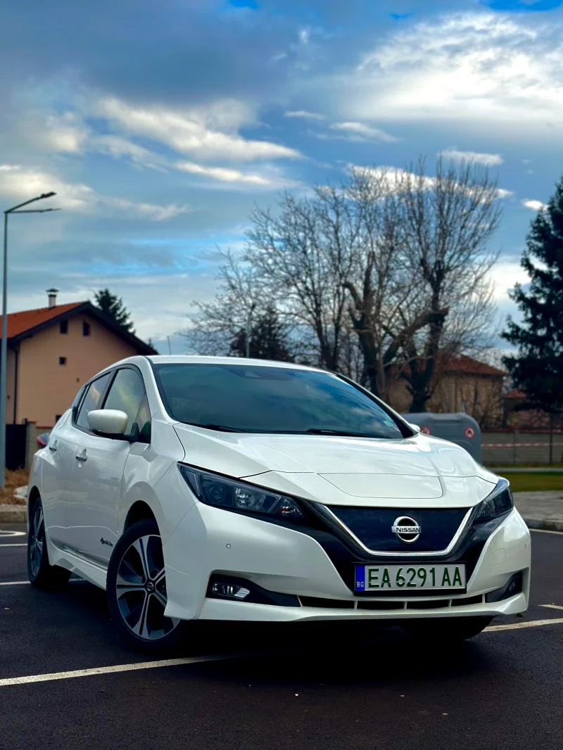 Nissan Leaf , снимка 4 - Автомобили и джипове - 48814584