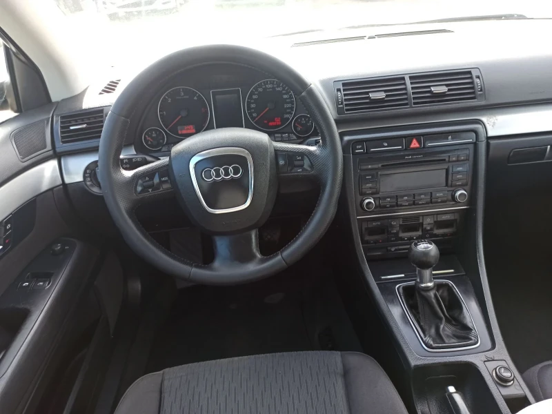 Audi A4 2, 0, снимка 11 - Автомобили и джипове - 48865062