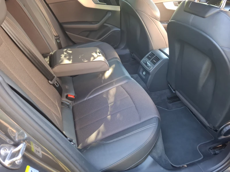 Audi A4 2.0т- G tron, Метан фабричен, снимка 10 - Автомобили и джипове - 51513733