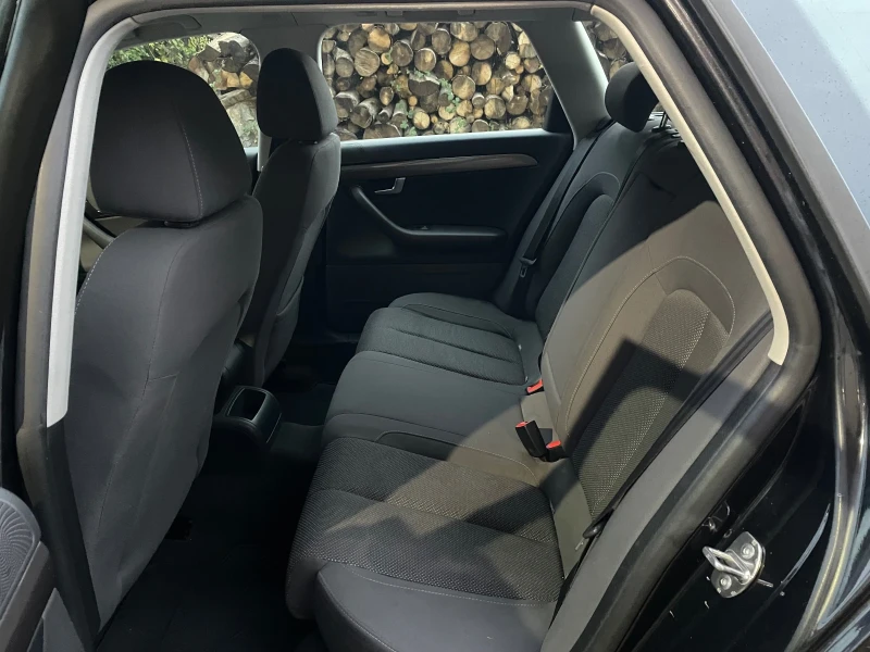 Seat Exeo, снимка 7 - Автомобили и джипове - 52642823