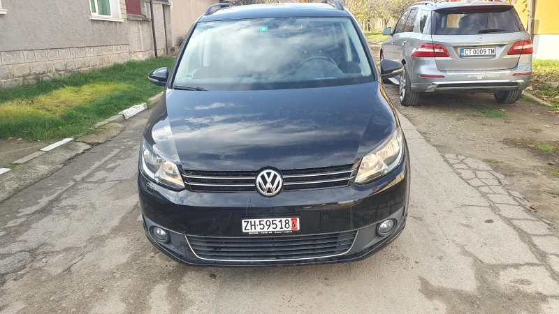 VW Touran 1.4, снимка 2 - Автомобили и джипове - 52551775