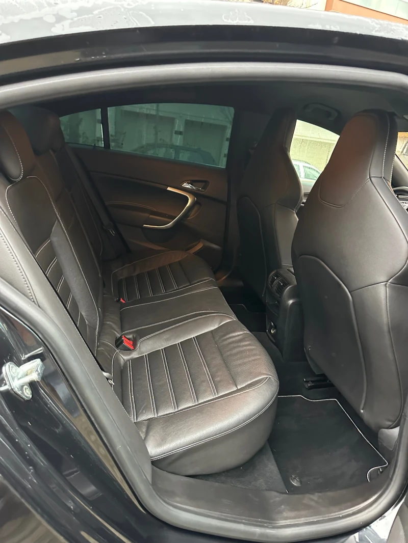 Opel Insignia OPC Unlimited 4x4, снимка 15 - Автомобили и джипове - 52662877