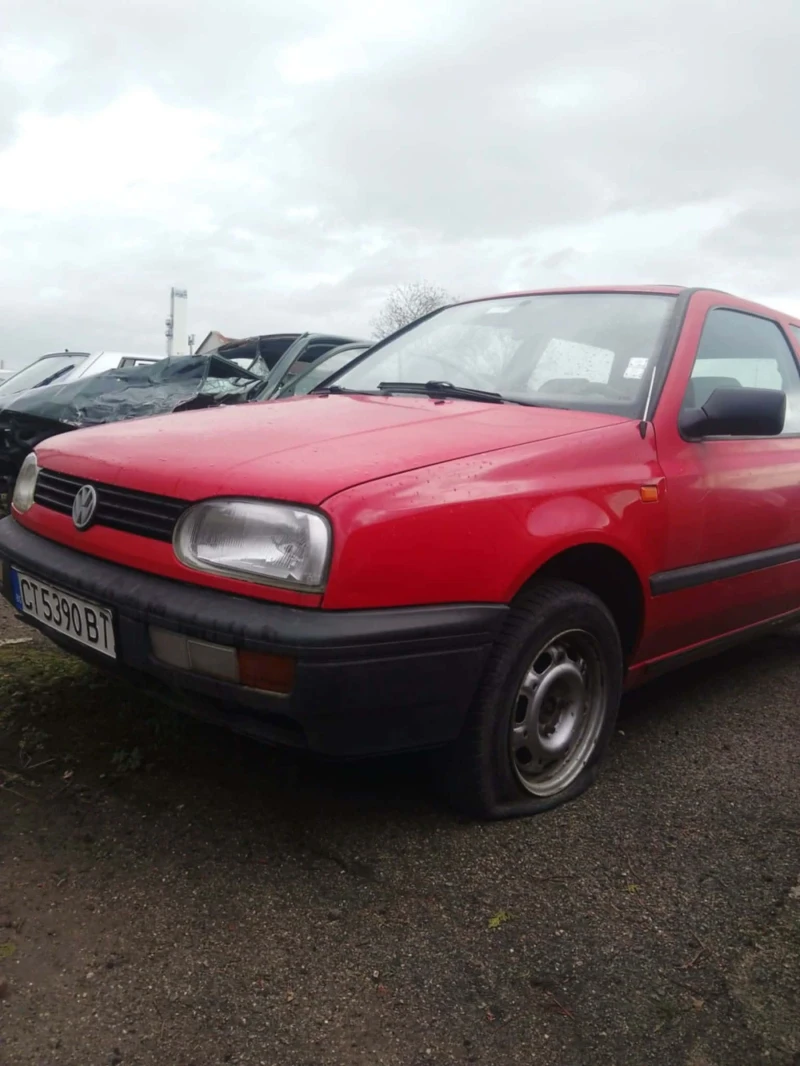 VW Golf, снимка 5 - Автомобили и джипове - 53237740