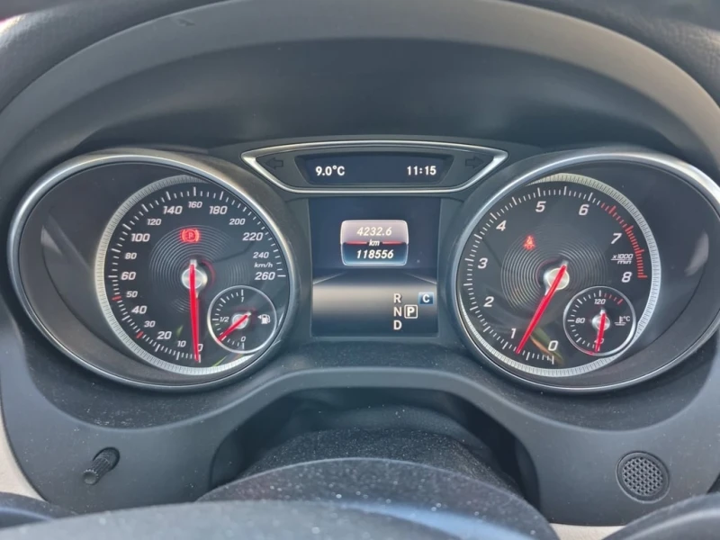 Mercedes-Benz CLA * 250 * CARFAX * ЦЕНА ДО БГ, снимка 7 - Автомобили и джипове - 53344455