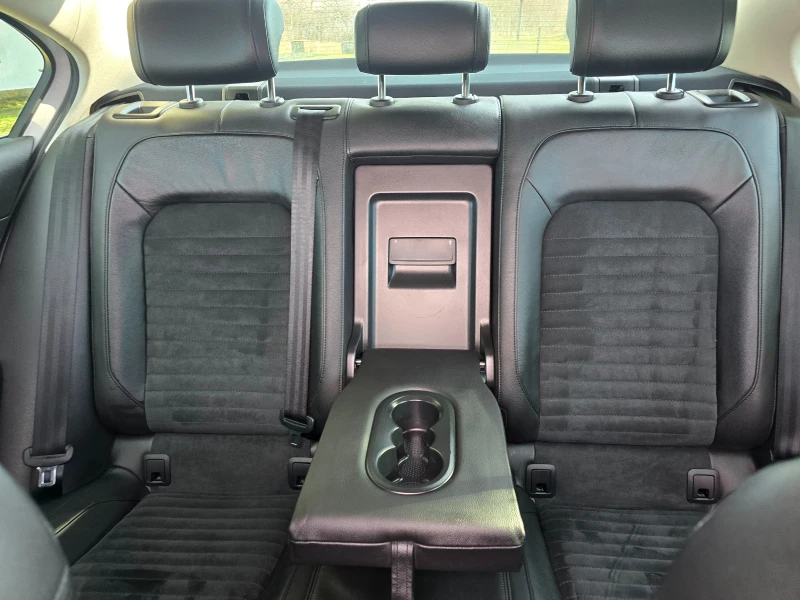 VW Passat 2.0TDI-EВРО 6В--АВТОМАТИК-ПАНОРАМА-ЛЕД ФАРОВЕ, снимка 14 - Автомобили и джипове - 53476275