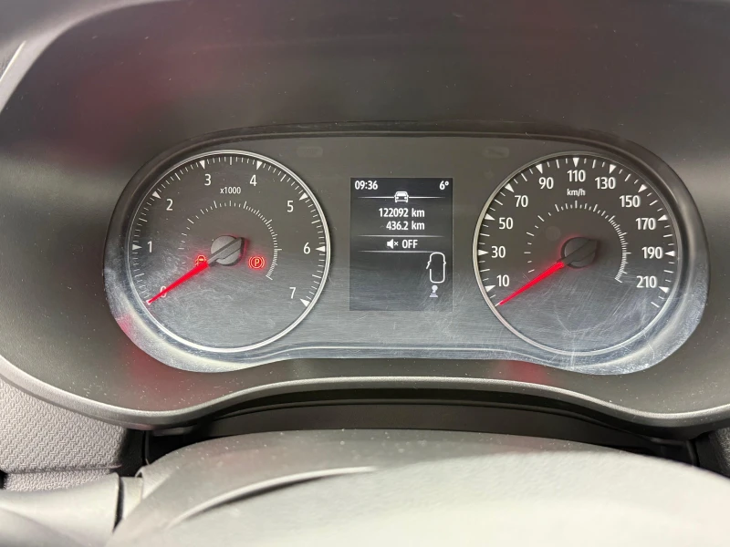 Dacia Sandero STEPWAY LPG, снимка 15 - Автомобили и джипове - 53558261