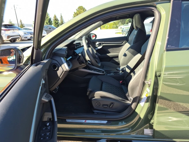 Audi S3 * TECHNIK* CARFAX * БЕЗ ПЪРВОНАЧАЛНА ВНОСКА - изображение 6