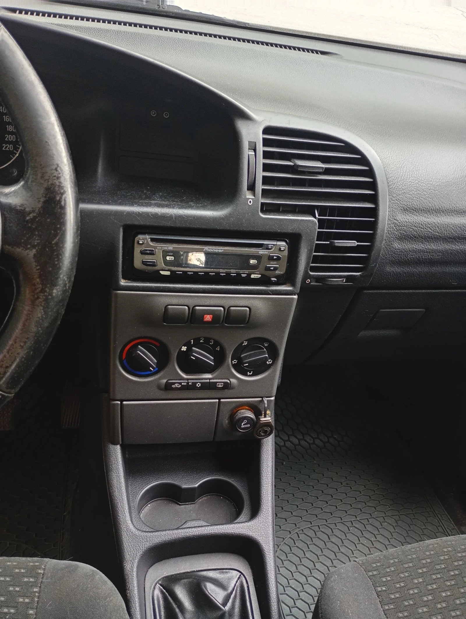 Opel Zafira 2000 - изображение 6