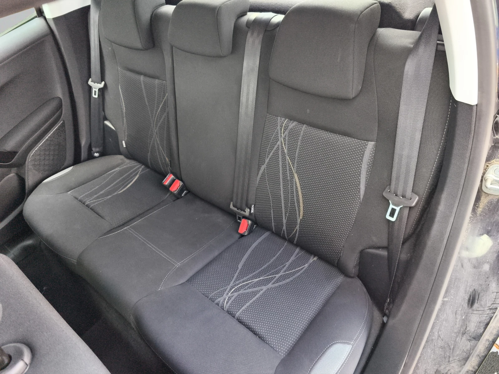 Peugeot 208 ACTIVE 1.2 e-VTi 82 BVM5 EURO 6.2 | Mobile.bg — изображение 11