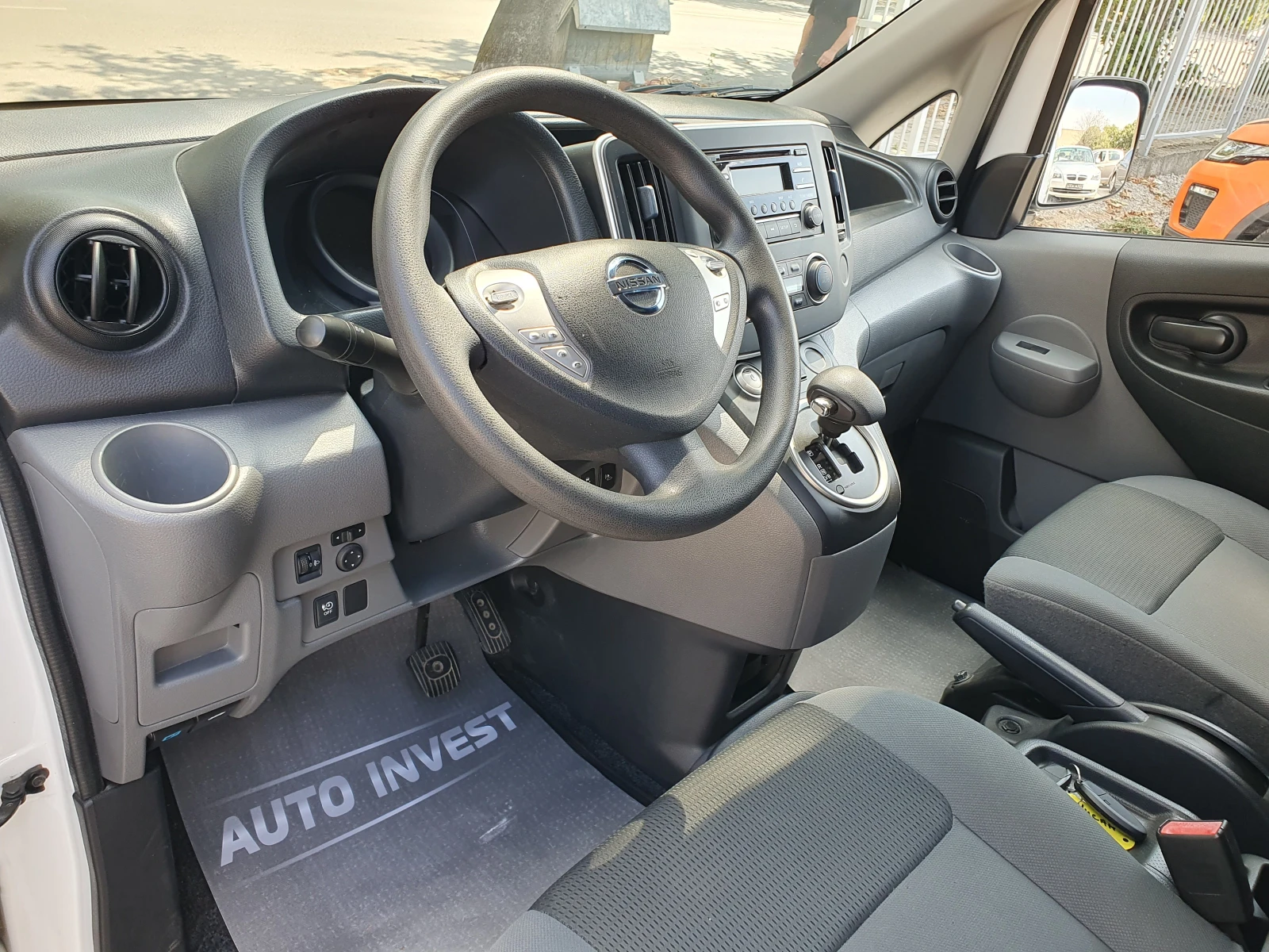 Nissan e-NV200  - изображение 10