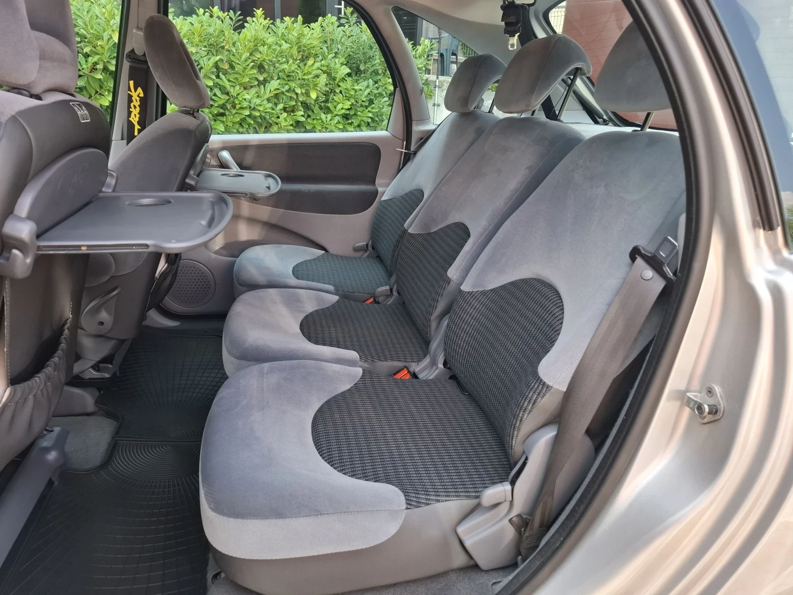 Citroen Xsara picasso 1.6HDI-109к.с. КЛИМАТРОНИК* ПАРКТРОНИК* АВТОПИЛОТ* - изображение 10