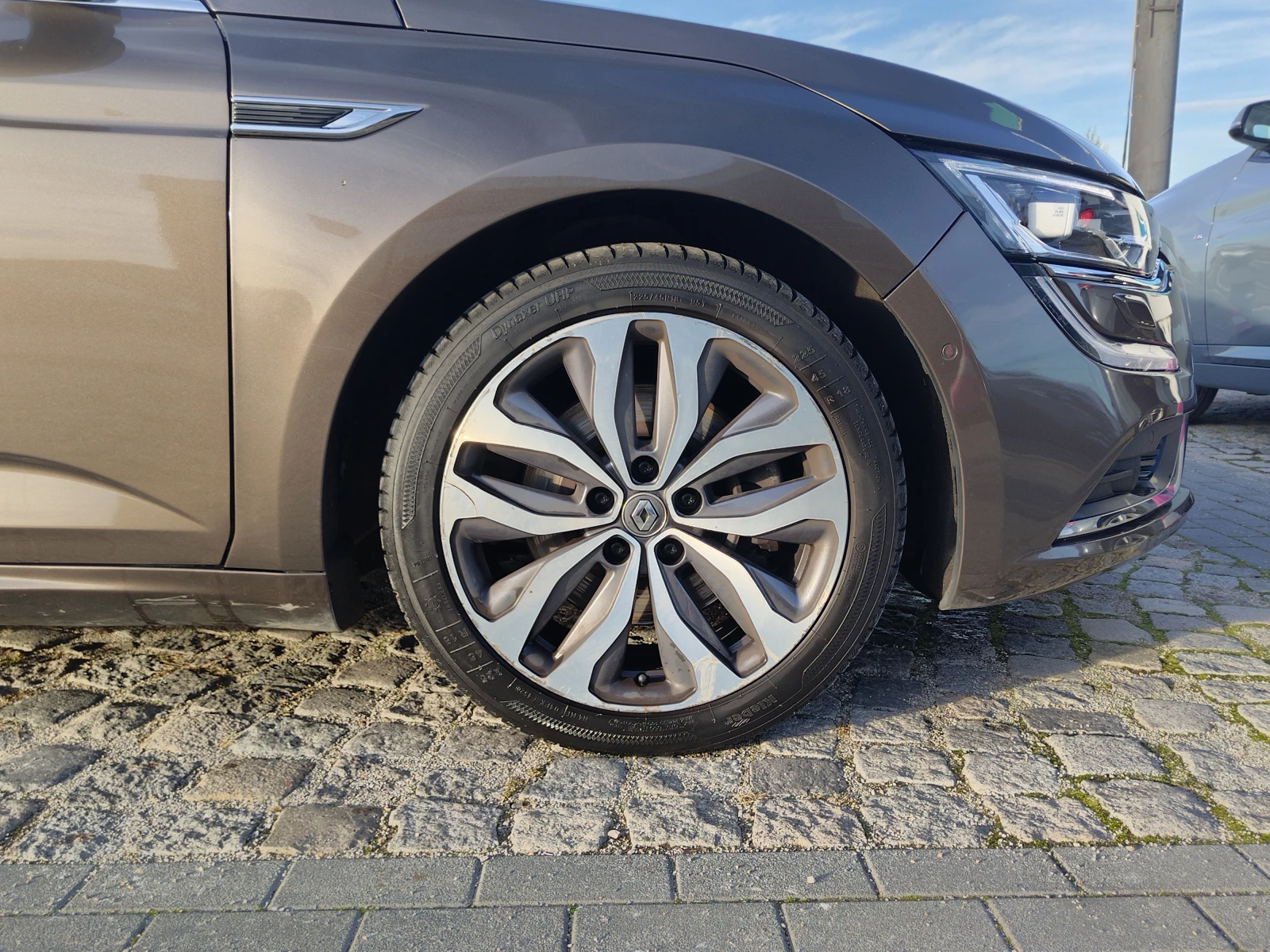 Renault Talisman Intens Energy TCe 200 к.с. бензин EDC7 - изображение 8