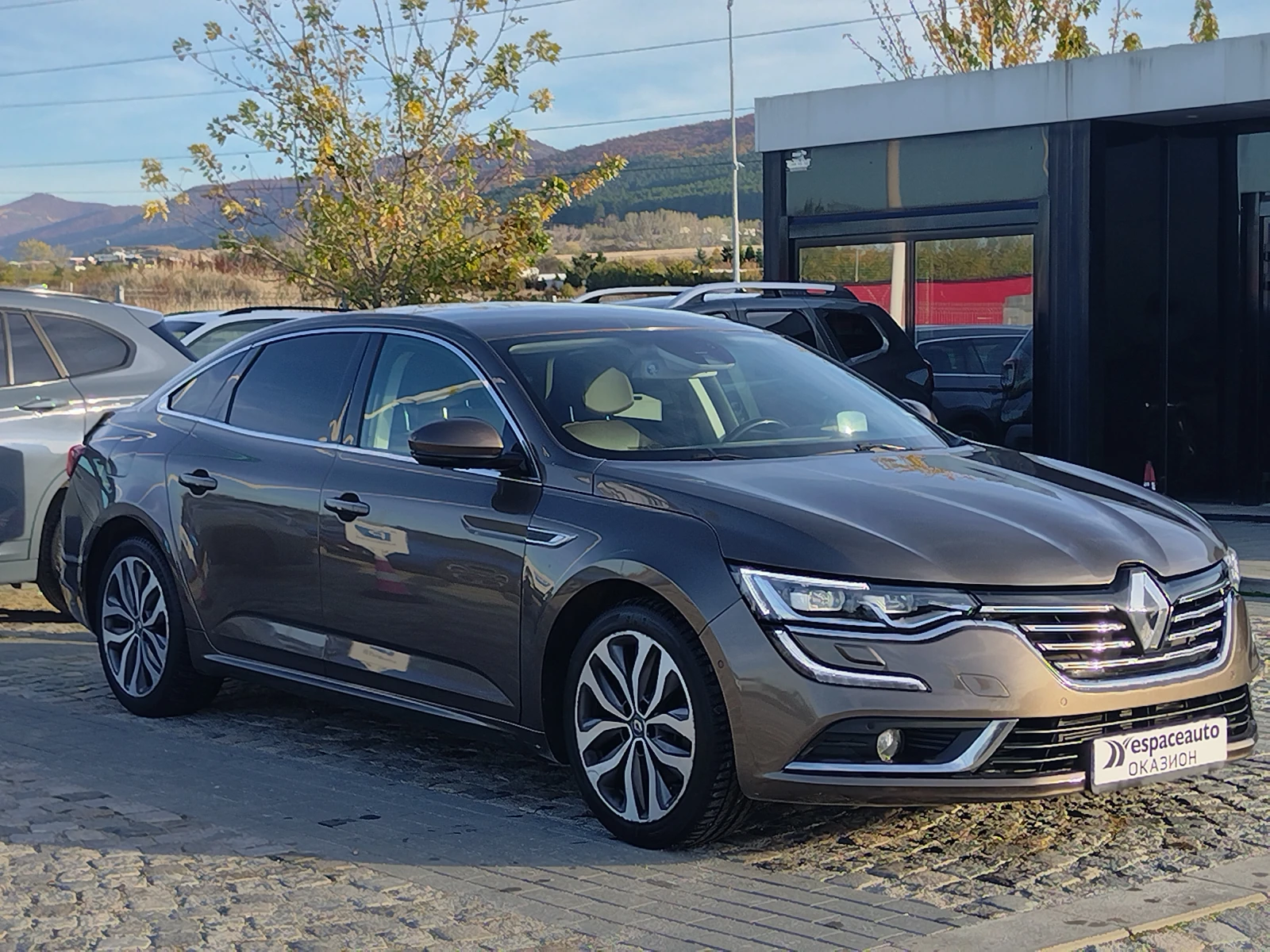 Renault Talisman Intens Energy TCe 200 к.с. бензин EDC7 - изображение 3