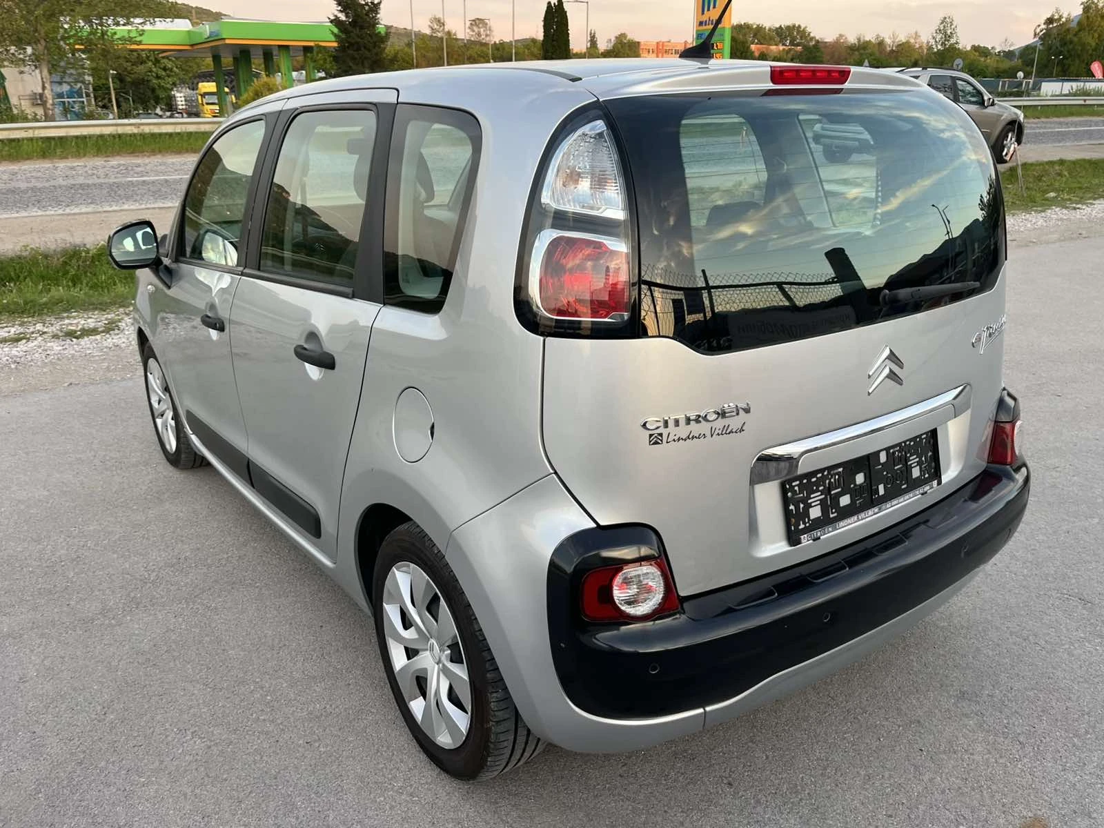 Citroen C3 Picasso 1.4I 95кс EURO 4 КЛИМАТИК АВТОПИЛОТ, снимка 5 - Автомобили и джипове - 52682336