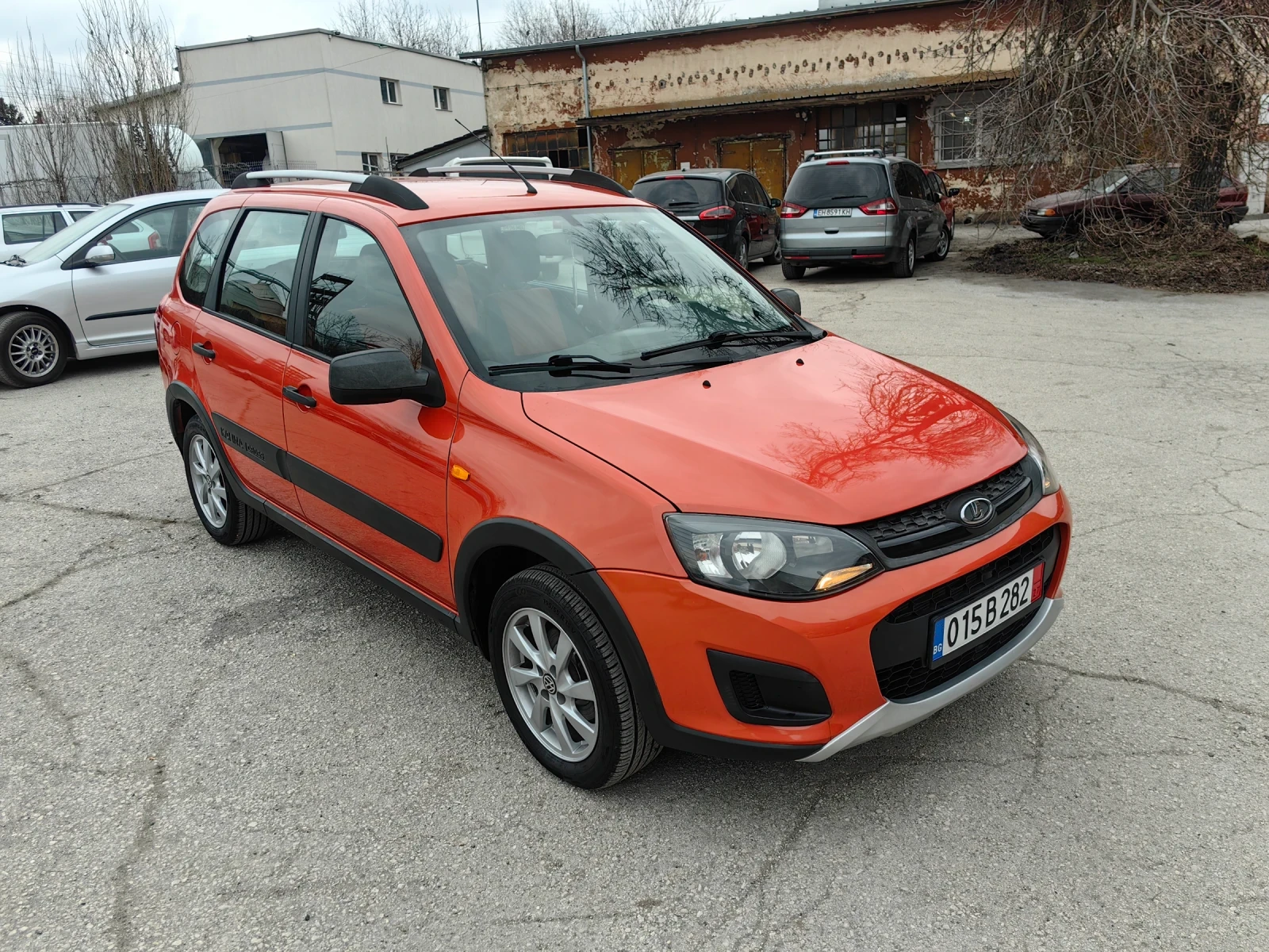 Lada Kalina CROSS, 1.6 Бензин 98 кс, Климатик, Евро 6 , снимка 2 - Автомобили и джипове - 53244741