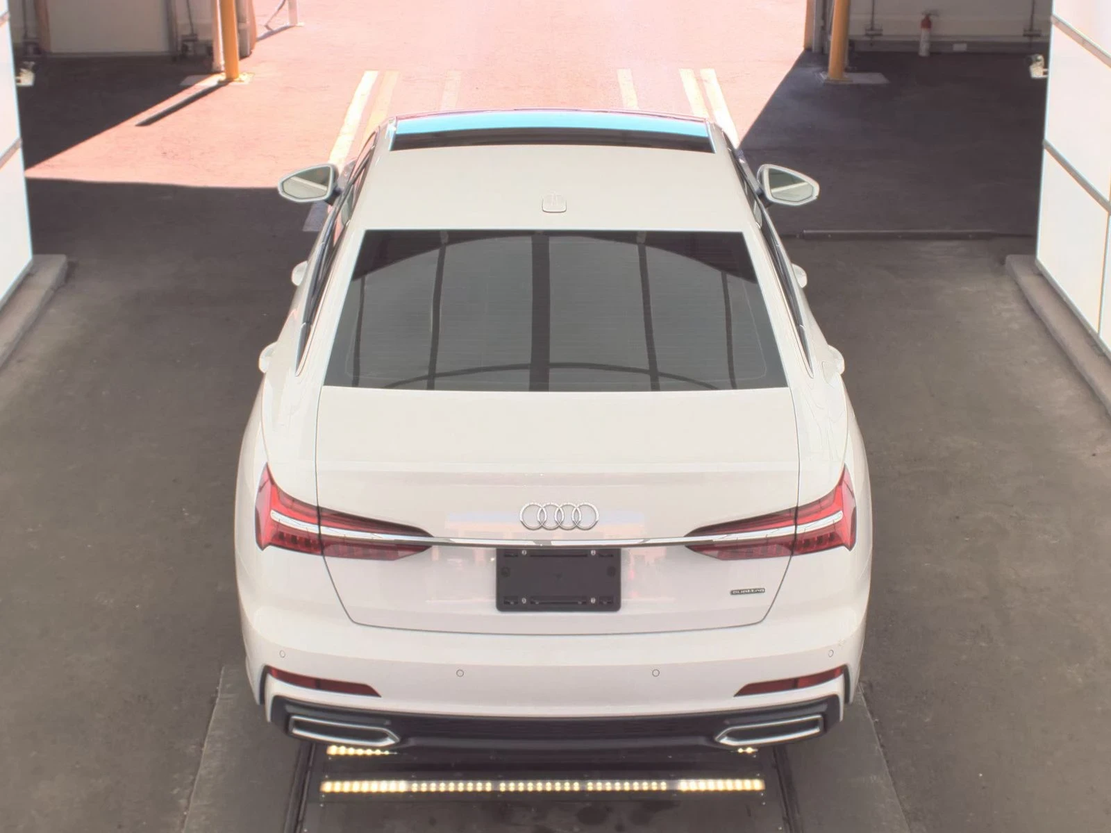 Audi A6 Premium Plus 55 TFSI  - изображение 5