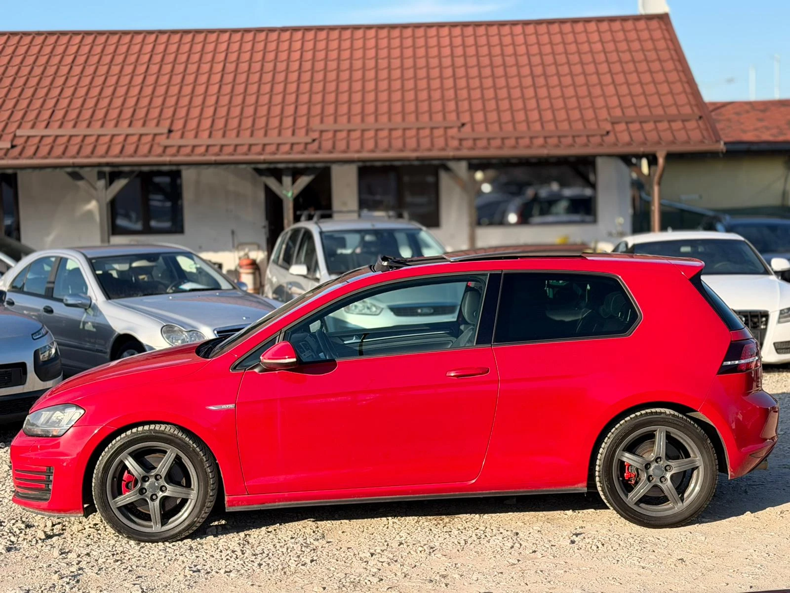 VW Golf  2.0 GTD - изображение 8