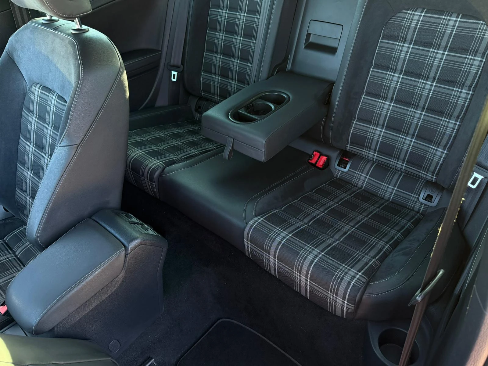 VW Golf  2.0 GTD | Mobile.bg � ����������� 12