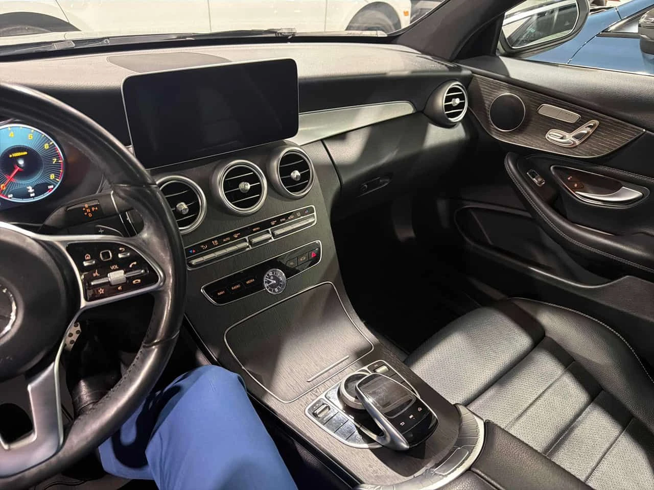 Mercedes-Benz C 300 * 4MATIC* DISTRONIC* ДИГИТАЛНО ТАБЛО*  - изображение 9