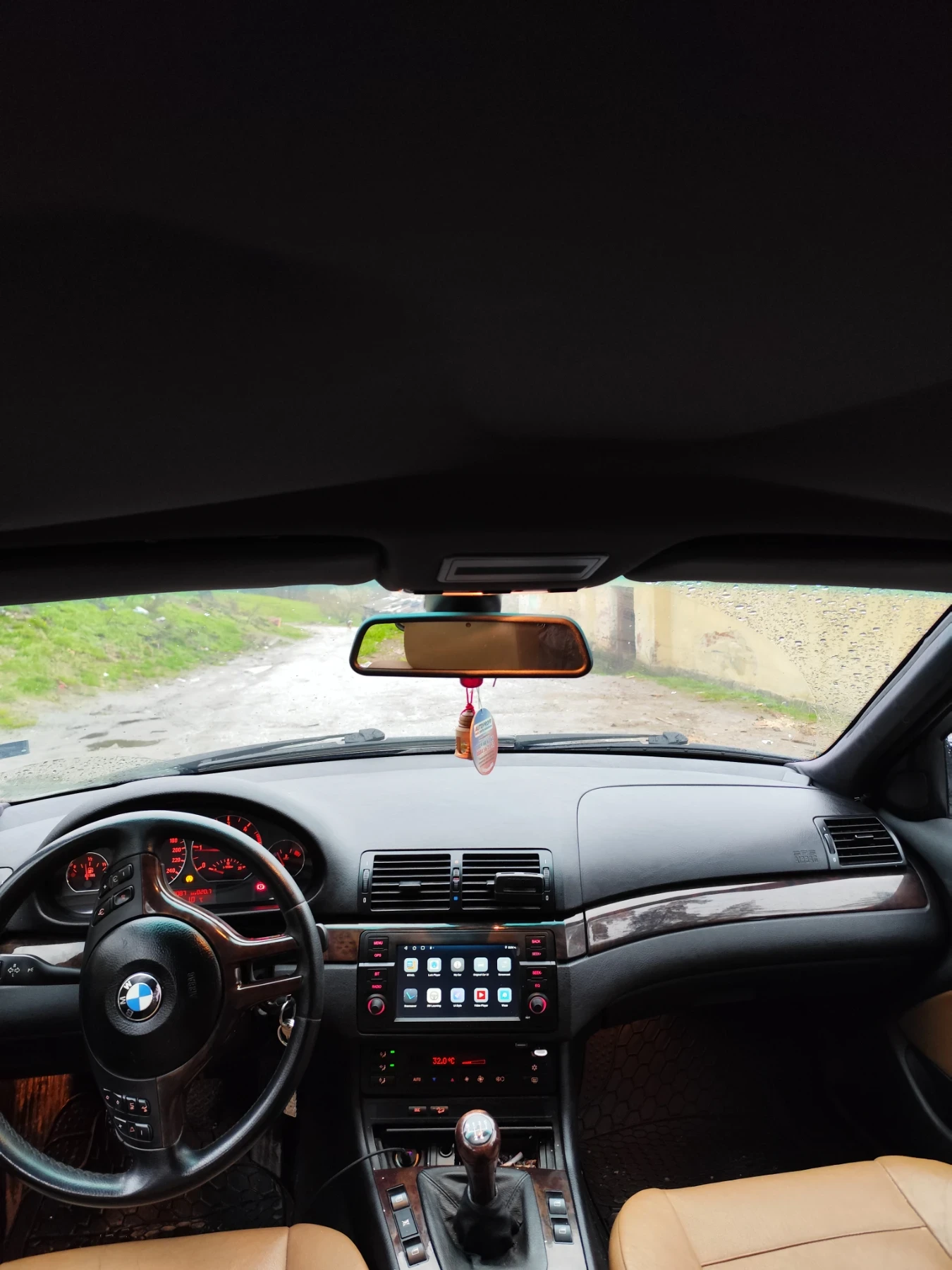 BMW 330 xd | Mobile.bg � ����������� 9