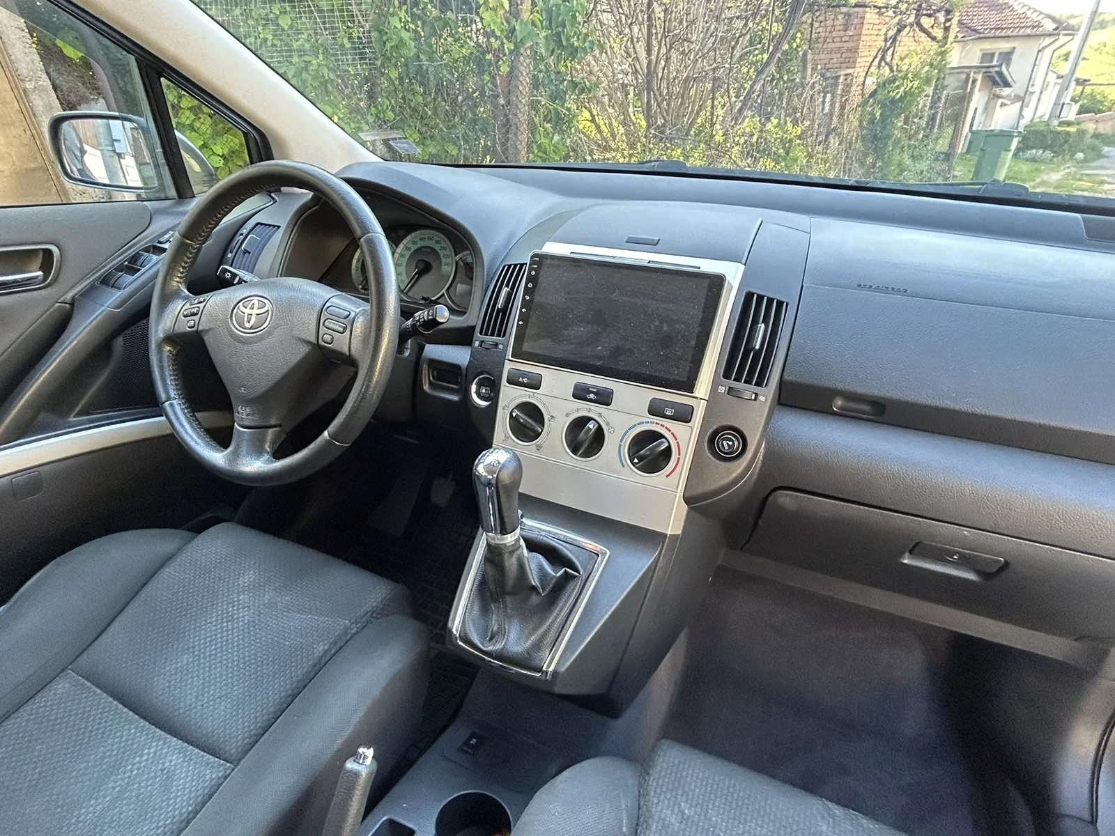 Toyota Corolla verso, снимка 5 - Автомобили и джипове - 54455109
