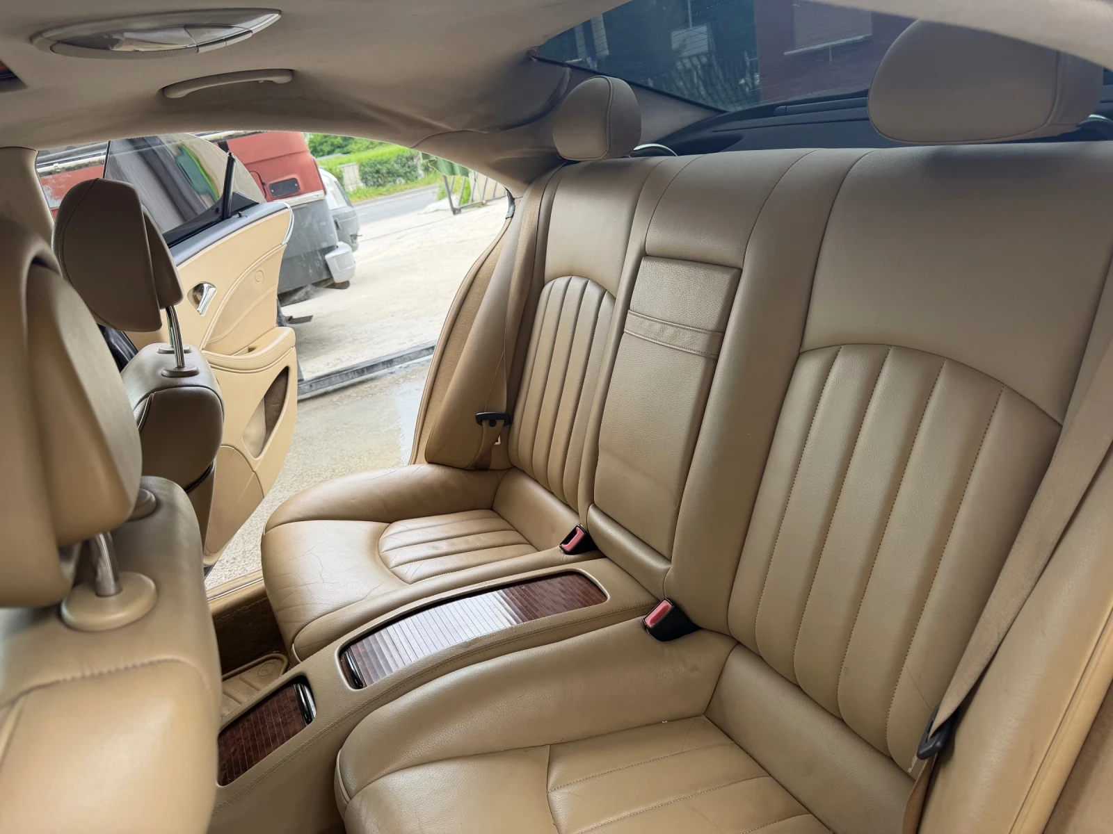 Mercedes-Benz CLS 320, снимка 7 - Автомобили и джипове - 54523364