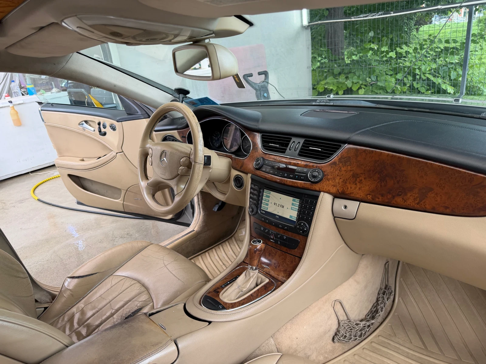Mercedes-Benz CLS 320, снимка 5 - Автомобили и джипове - 54523364