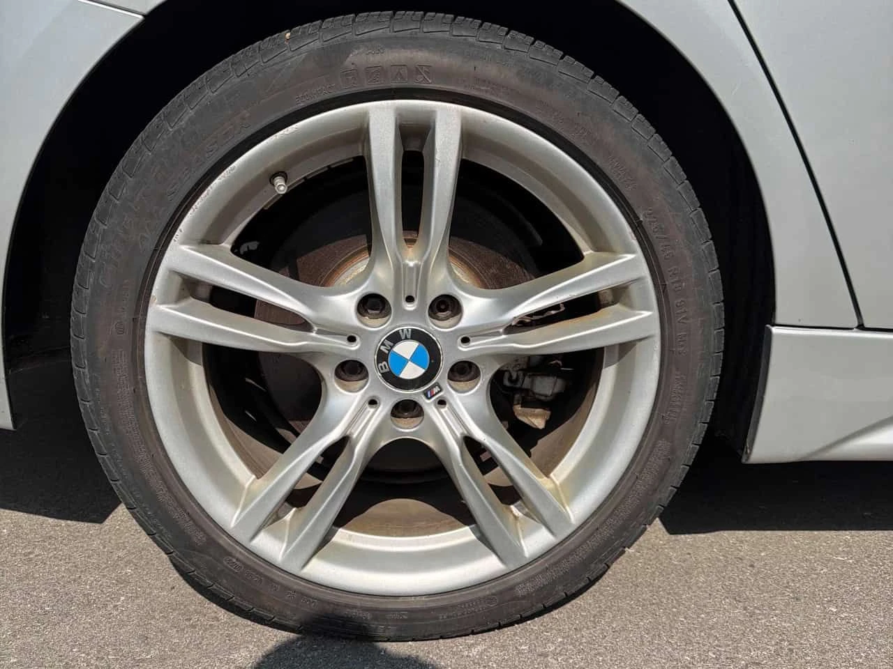 BMW 335 * xDrive * ПРЕДСТАВИТЕЛСТВО * КАМЕРА * ПОДГРЕВИ, снимка 16 - Автомобили и джипове - 54611707