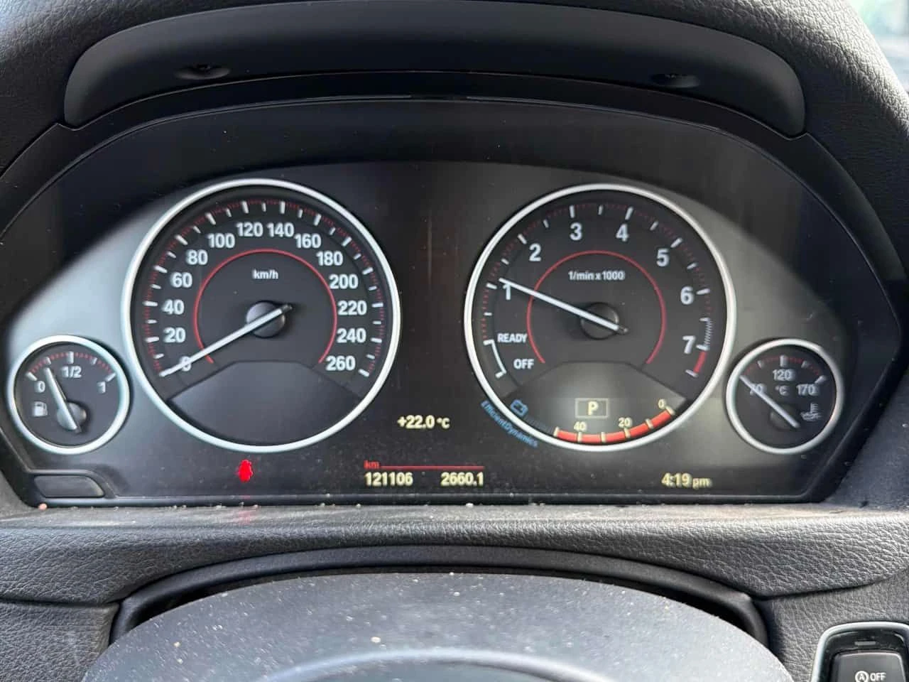 BMW 335 * xDrive * ПРЕДСТАВИТЕЛСТВО * КАМЕРА * ПОДГРЕВИ, снимка 17 - Автомобили и джипове - 54611707