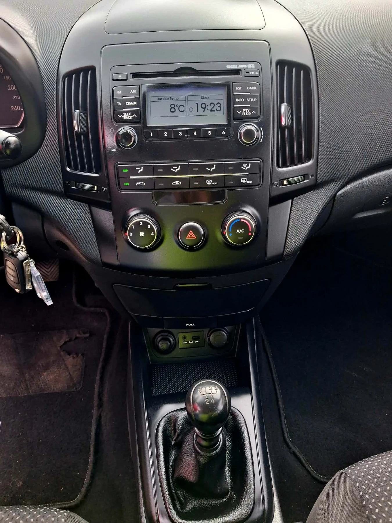 Hyundai I30, снимка 12 - Автомобили и джипове - 54695432
